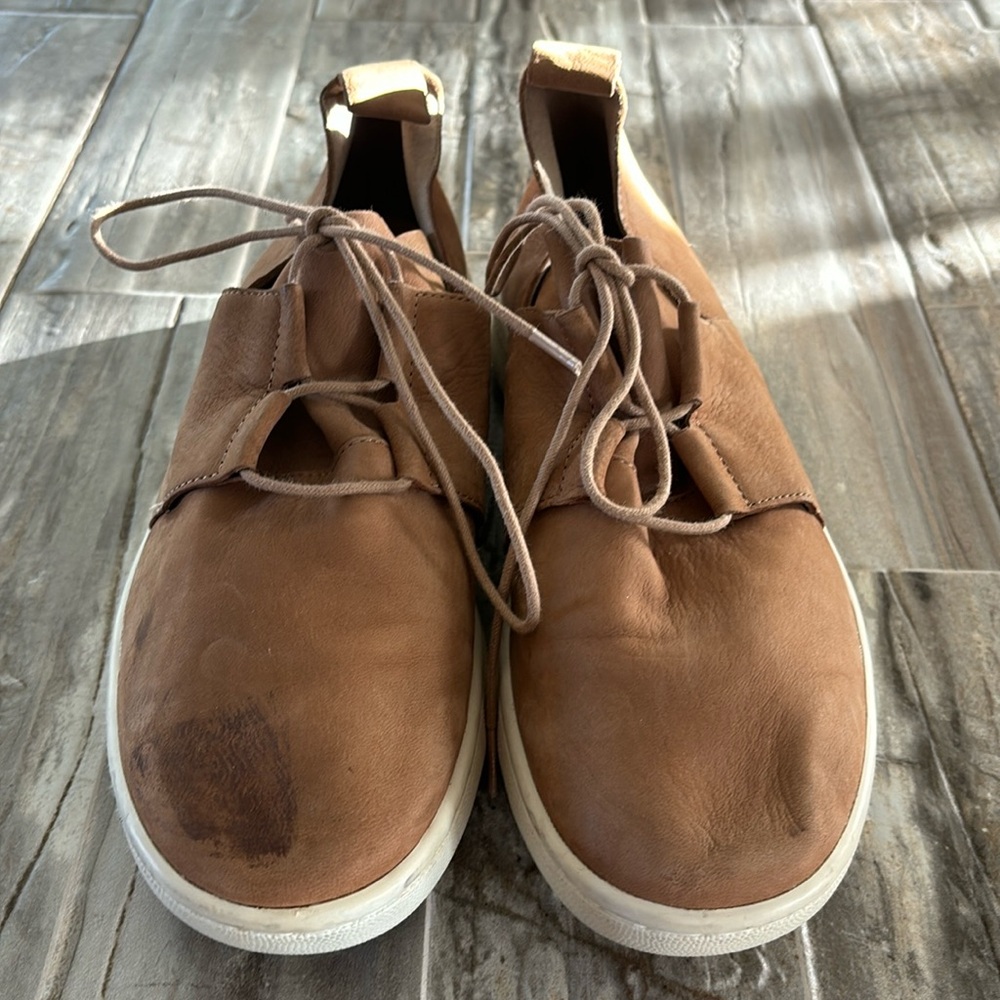 Eileen Fisher Women’s Kipling Brown Wheat Nubuck Lace Up Sneakers Sz 8.5 $198